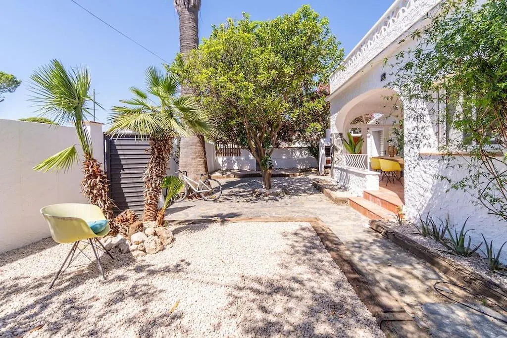 Casa vacanze Mbii- Paradise Emporda With Heated Little Swiming-Pool-Very Quite Place Villa Roses